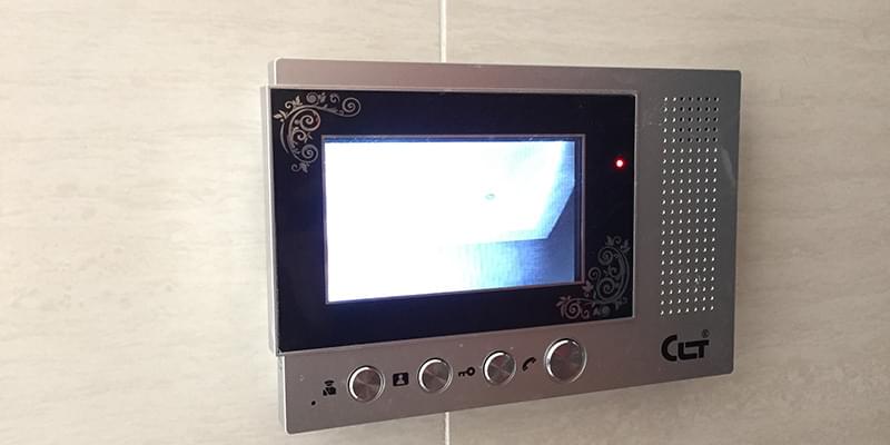 松湖豪庭(項目內(nèi)容：停車場、刷卡門禁、安防監(jiān)控、樓宇對講系統(tǒng)等）